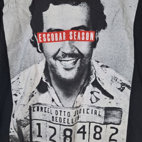 Escobar Season black tshirt size large - Picture 4 of 4